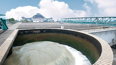 生活污水處理設(shè)備如何減少占地能耗？常用填料有什么？